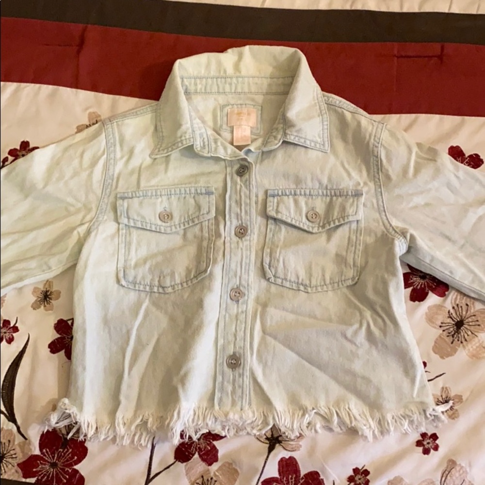 A lightweight Jean jacket for girls